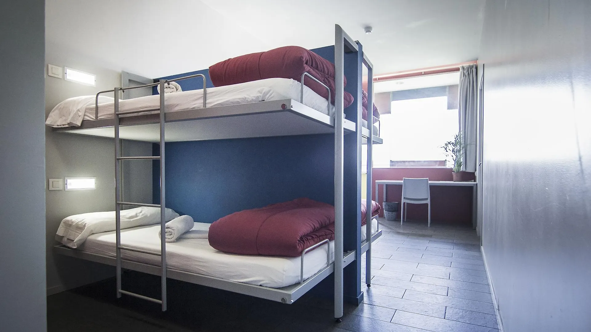 Hostel Centre Esplai Albergue El Prat de Llobregat