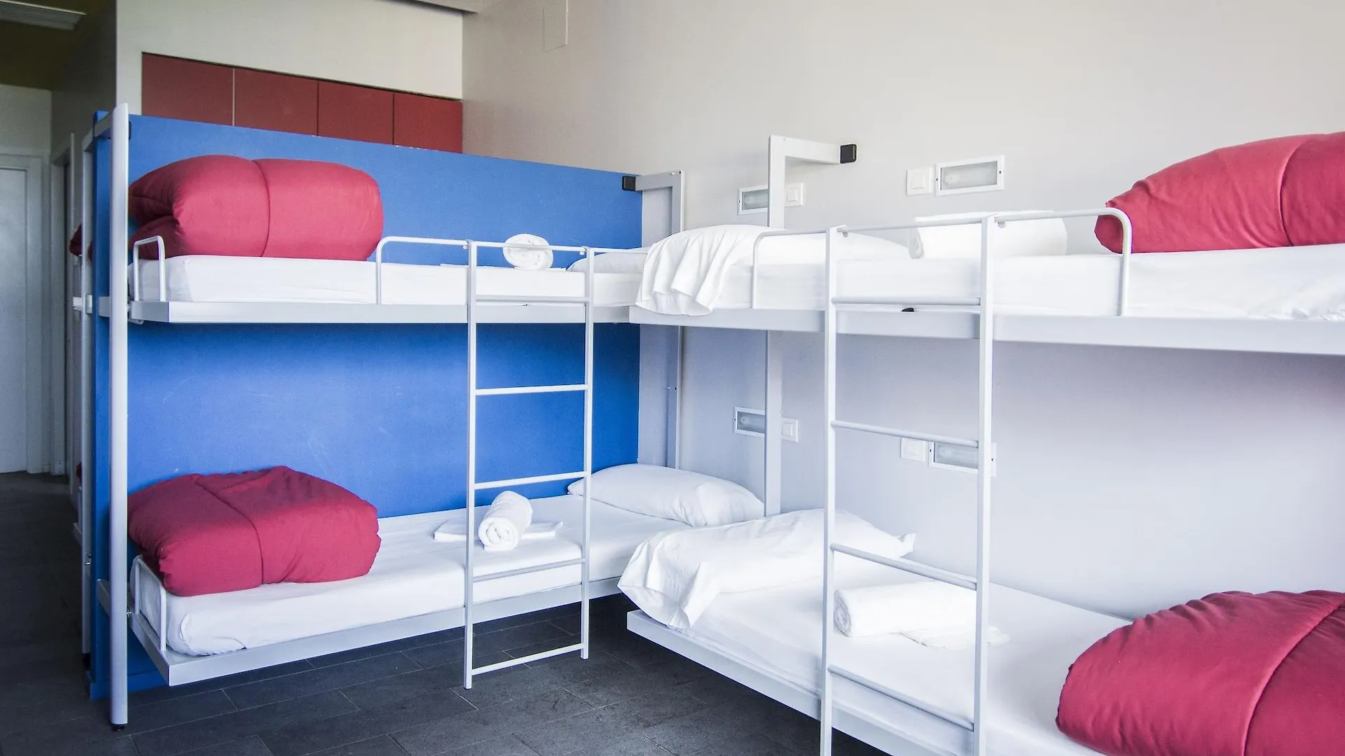 Centre Esplai Albergue El Prat de Llobregat Spain