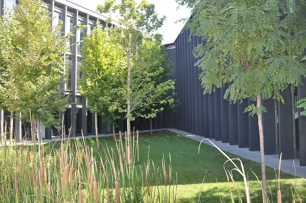 Centre Esplai Albergue El Prat de Llobregat Hostel